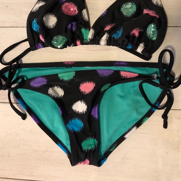 String bikini - Picture 3 of 3